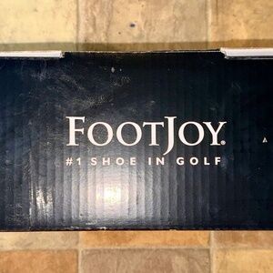 Callaway Men's Coronado v3 Spiked Golf Shoes in the White/Blue/Red (USA Edition)